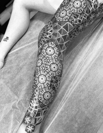 Leg geometry tattoo by Alex, Omnia Tattoo Studio