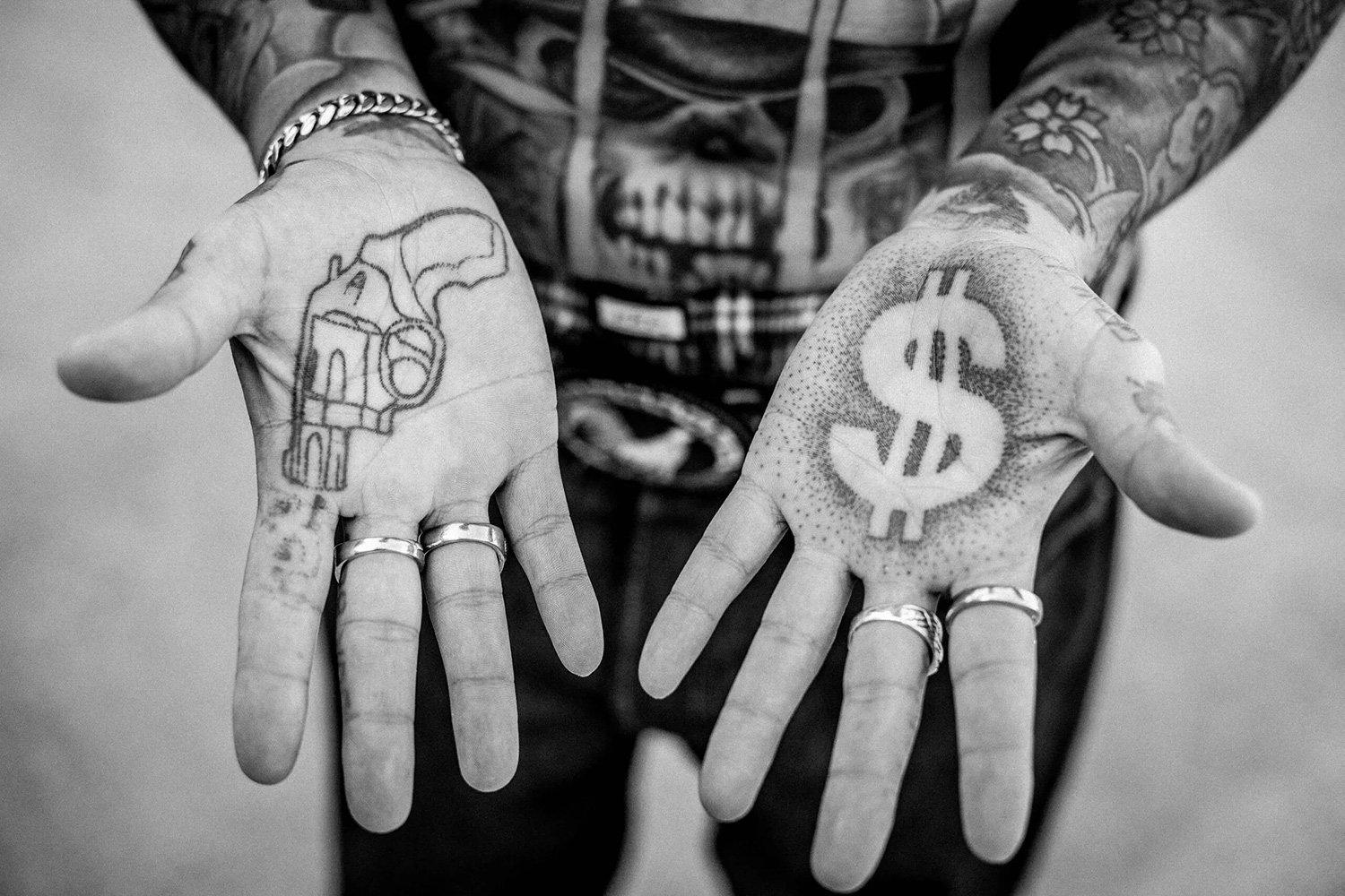 Chicano tattoos on the insides of the hands documented by Julien Gremm @julien_gremm