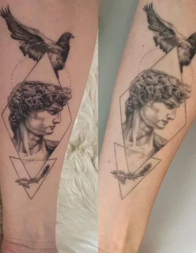 Fine line tattoo ageing - 3 years old tattoo, via Reddit