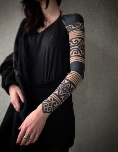 Ornamental sleeve (artist unknown)