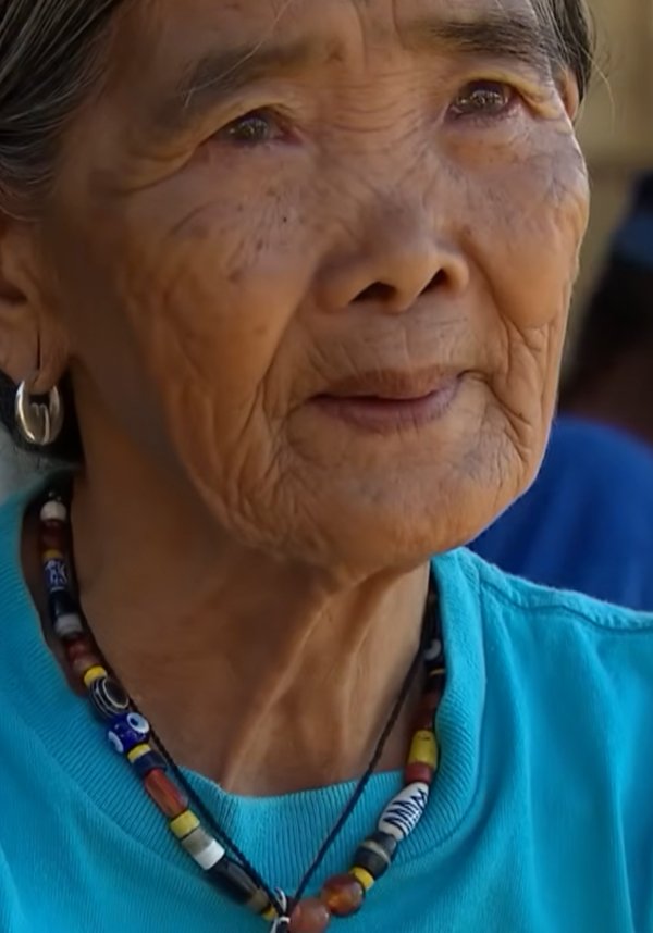The last Kalinga tattoo artist, Whang Od — DW Documentary (2016)